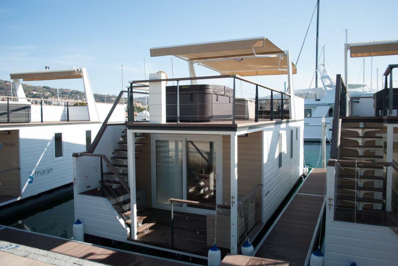 Вилла Floating House Blue Moon Порторож Экстерьер фото